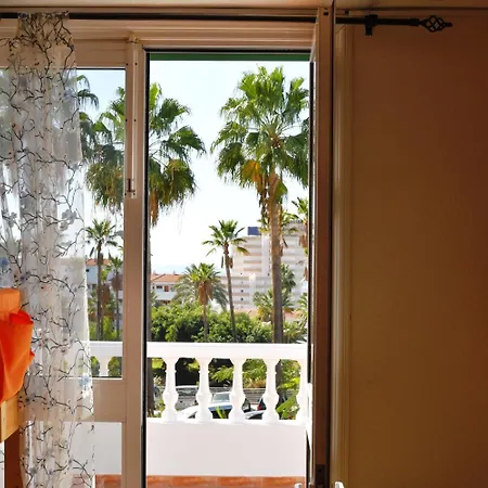 Endless Summer Hostel Costa Adeje (Tenerife)