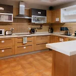 Endless Summer (adults Only) * אדחה