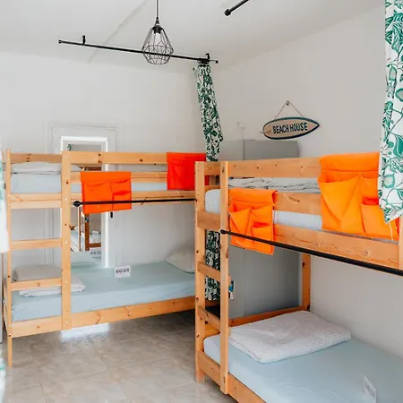 Albergue Endless Summer (adults Only)