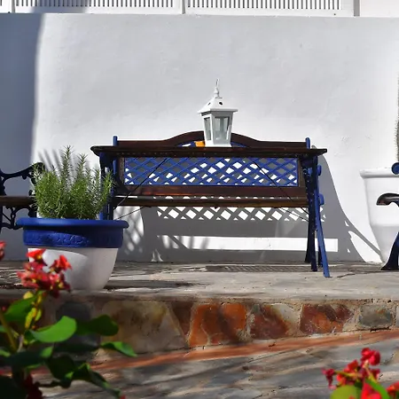 Albergue Endless Summer (adults Only)