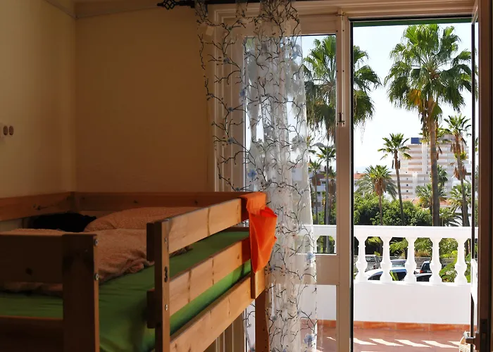 Endless Summer (adults Only) Hostel