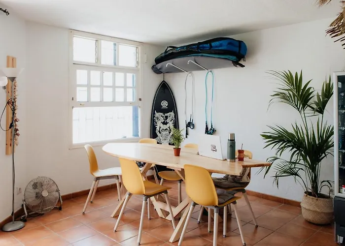 Endless Summer Hostel *