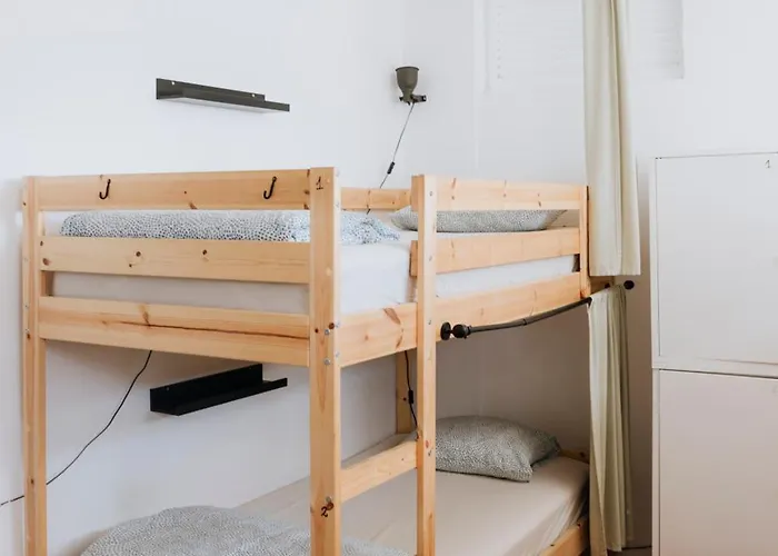 Hostel Endless Summer *