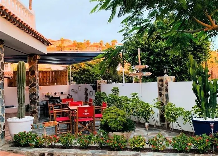 Hostel Endless Summer *